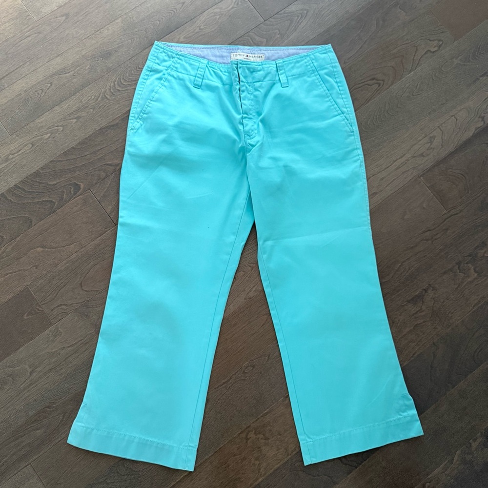 Tommy Hilfiger Women's Aqua Capris